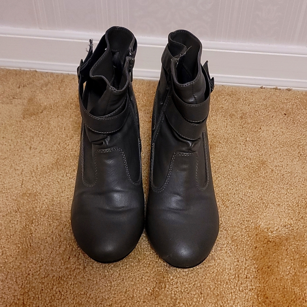 Bongo Boots